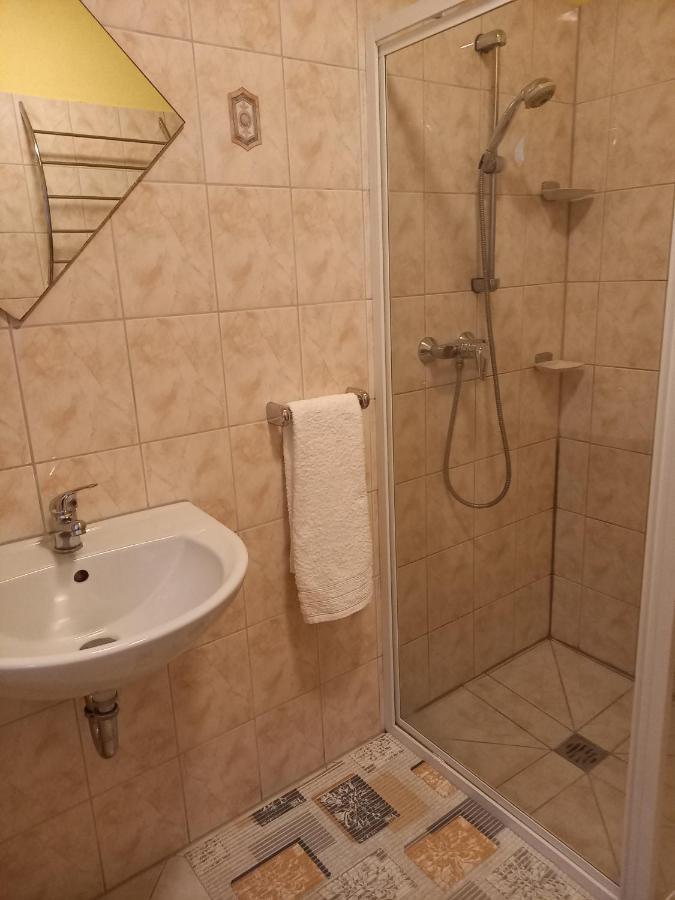 Apartamenty Agat Pieszyce ภายนอก รูปภาพ