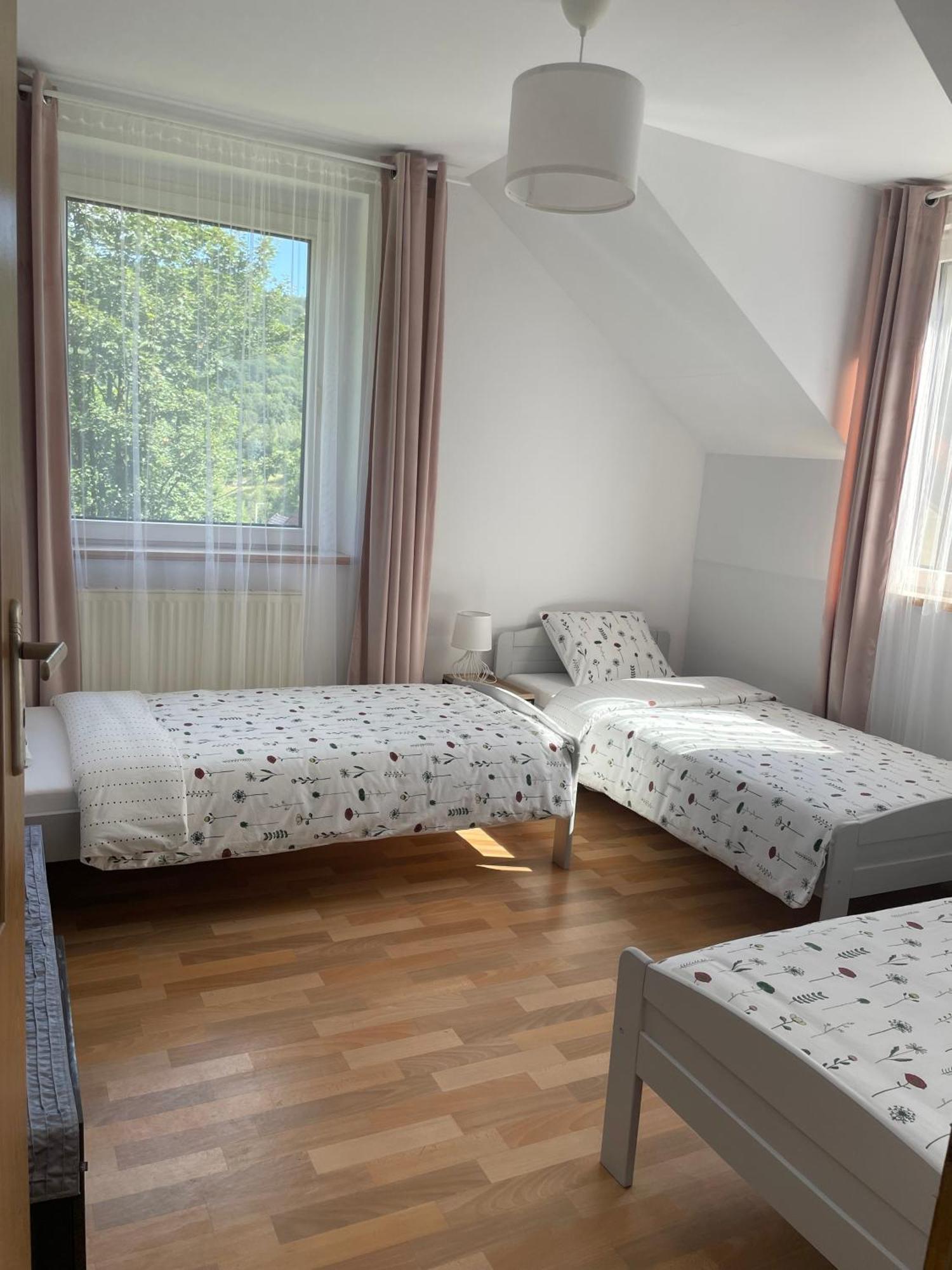 Apartamenty Agat Pieszyce ภายนอก รูปภาพ